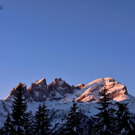 Mansarda Caviola Lägenhet