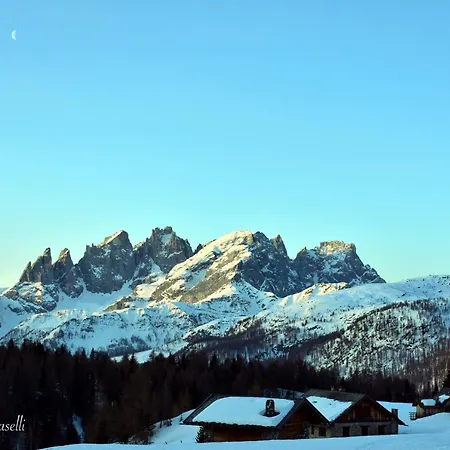 Mansarda Caviola Lägenhet